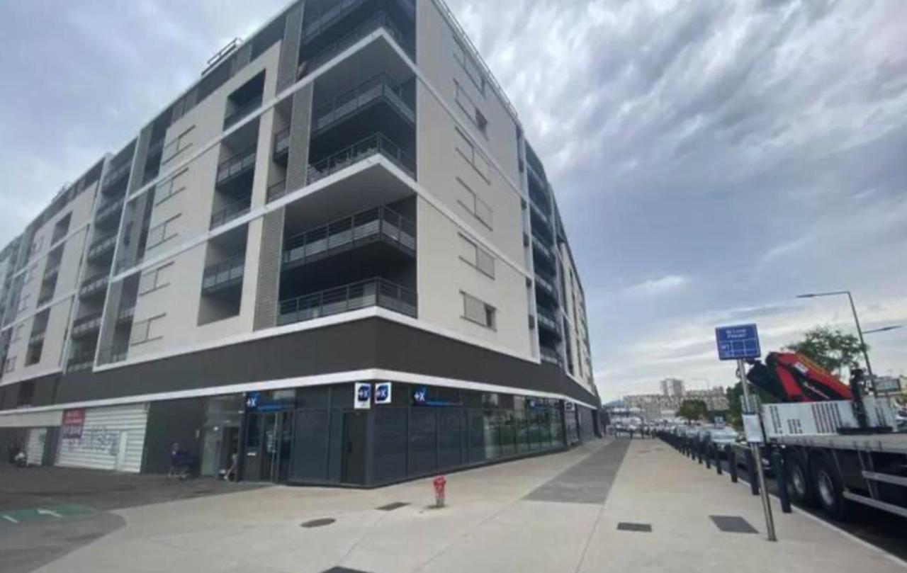 مارسيليا Appartement Spacieux Avec Grande Terrasse المظهر الخارجي الصورة